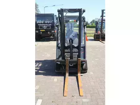 Elektro 4 Rad - Fenwick E16 EVO (8)
