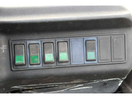 Dieselový VZV 2002  Linde H30D-03 (24)
