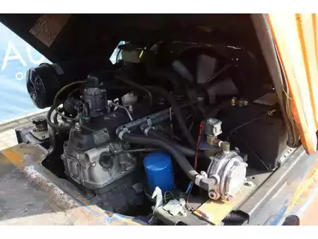 Gasoltruck 1989  Toyota 42 5F GF 20 (30)