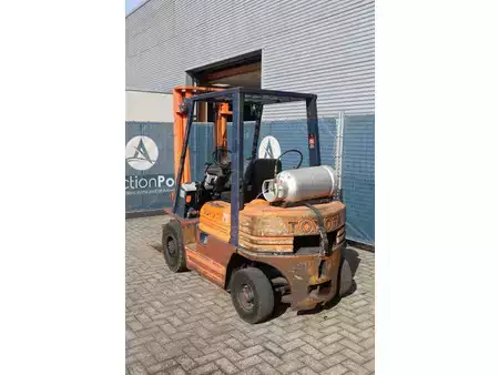 Gasoltruck 1989  Toyota 42 5F GF 20 (4)
