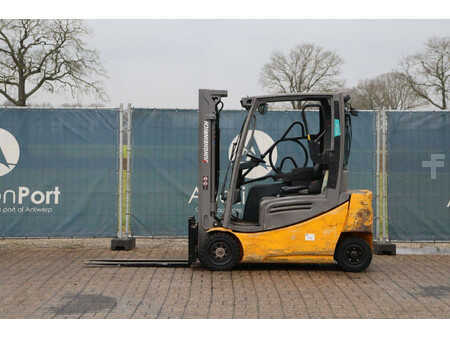 Carrelli elettrici 4 ruote 2021  Jungheinrich EFG 316 (2)