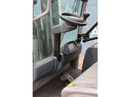 Carrelli elettrici 4 ruote 2021  Jungheinrich EFG 316 (21)