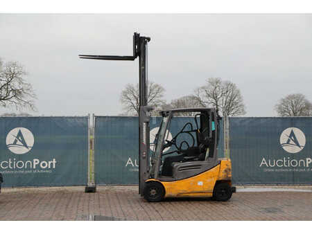 Carrelli elettrici 4 ruote 2021  Jungheinrich EFG 316 (31)