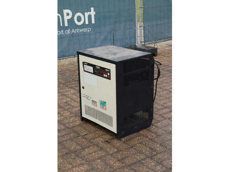 Carrelli elettrici 4 ruote 2021  Jungheinrich EFG 316 (35)