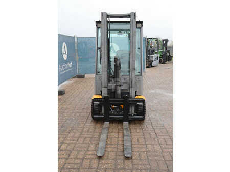 Carrelli elettrici 4 ruote 2021  Jungheinrich EFG 316 (8)