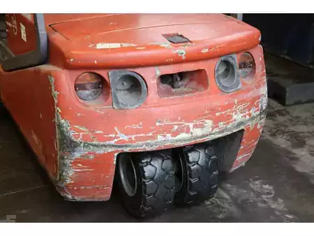 Carrelli elettrici 4 ruote 2000  BT CBE 2.0 T (17)