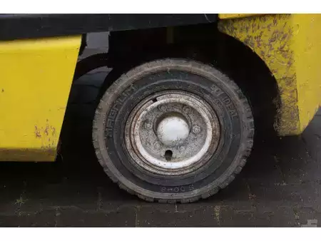 LPG heftrucks 2004  Yale GLP16AF (15)