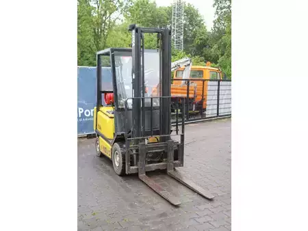 LPG heftrucks 2004  Yale GLP16AF (6)