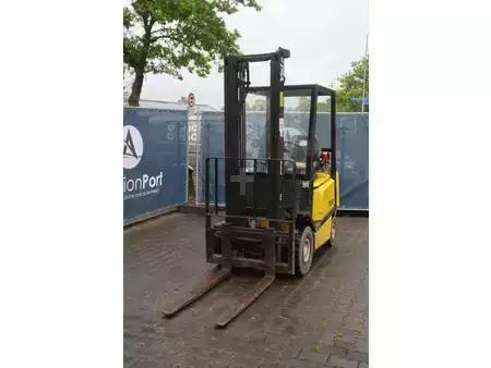 LPG heftrucks 2004  Yale GLP16AF (8)