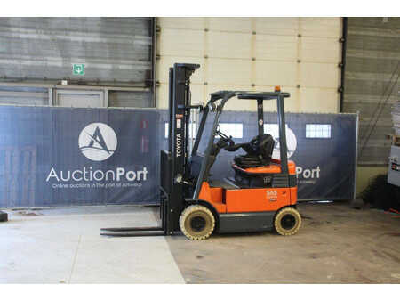 Carrelli elettrici 4 ruote 2006  Toyota 7FBMF16 (1)