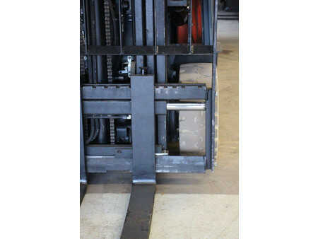 Carrelli elettrici 4 ruote 2006  Toyota 7FBMF16 (10)