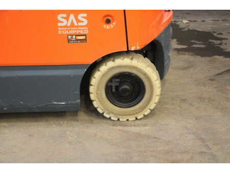 Carrelli elettrici 4 ruote 2006  Toyota 7FBMF16 (14)