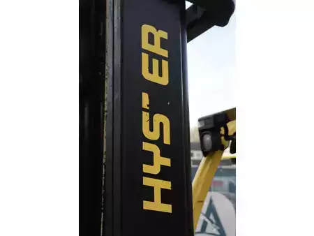Empilhador a gás 2009  Hyster H2.0FT (13)