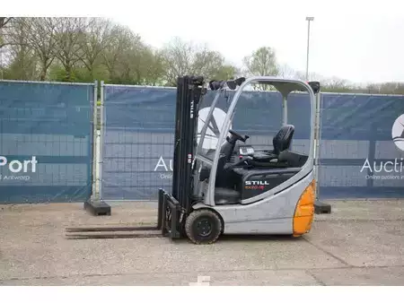 Eléctrica de 4 ruedas 2006  Still RX 20-15 (1)