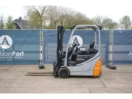 Eléctrica de 4 ruedas 2006  Still RX 20-15 (2)