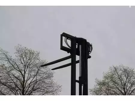 Eléctrica de 4 ruedas 2006  Still RX 20-15 (31)