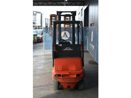 El Truck - 4-hjul - Linde E20P (4)