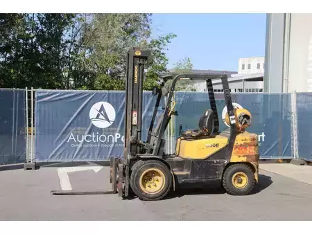 Empilhador a gás 2002  Daewoo G30E-3 (1)