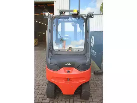 Carrelli elettrici 4 ruote 2016  Linde E40H-01/600 (4)