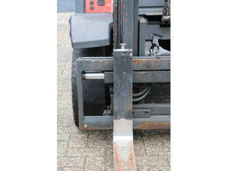 Wózki gazowe 2010  Linde H25T-01 (12)