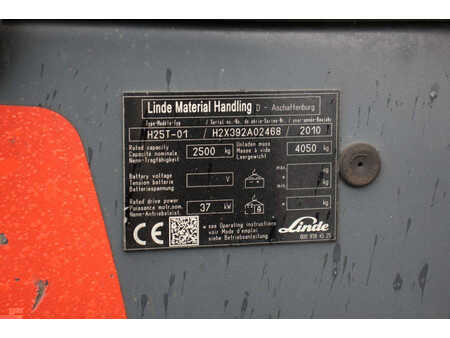 Wózki gazowe 2010  Linde H25T-01 (14)