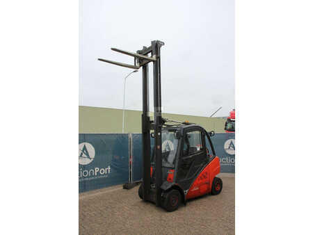 Wózki gazowe 2010  Linde H25T-01 (31)