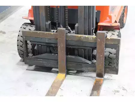 Electric - 4 wheels 1996  Linde E18P (10)