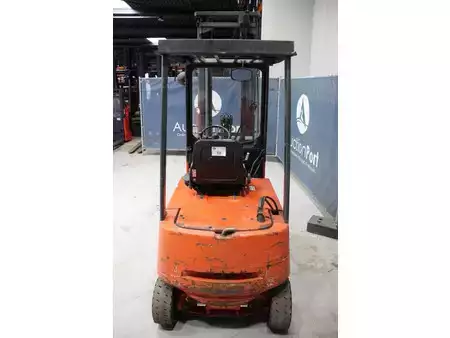 Electric - 4 wheels 1996  Linde E18P (4)