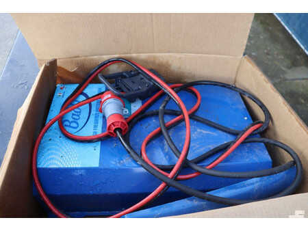 Carrelli elettrici 4 ruote 2022  Baoli KBE 30 (22)