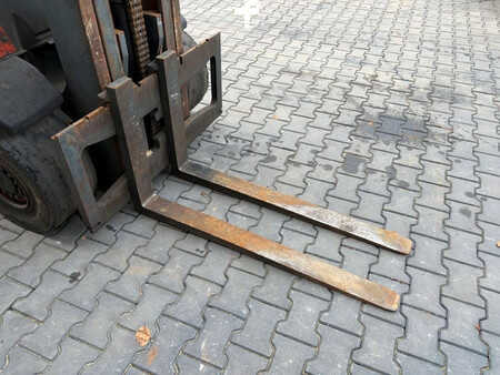 Diesel gaffeltruck - Linde H30D (6)