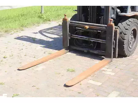 Treibgasstapler 2016  Toyota 02-8FGJF35 (10)