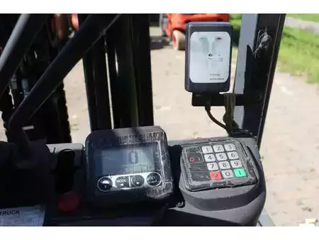 Treibgasstapler 2016  Toyota 02-8FGJF35 (30)