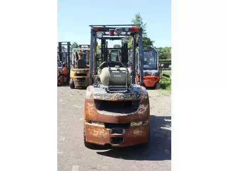Treibgasstapler 2016  Toyota 02-8FGJF35 (5)