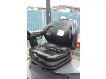 Eléctrica de 4 ruedas 2005  Toyota 7FBMF25 (26)