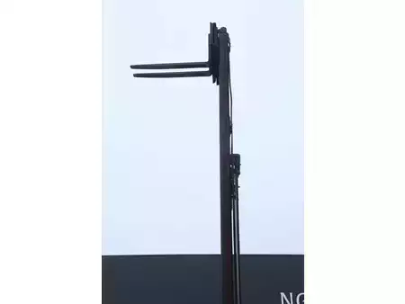 Eléctrica de 4 ruedas 2005  Toyota 7FBMF25 (40)