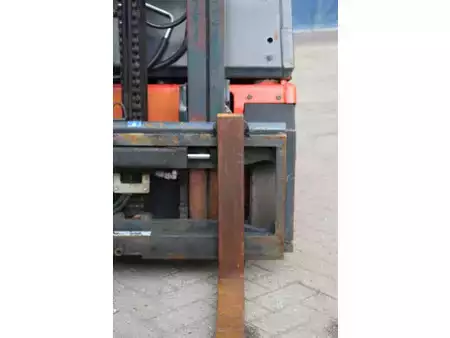 Gas gaffeltruck 2001  Linde H12T-03 (11)