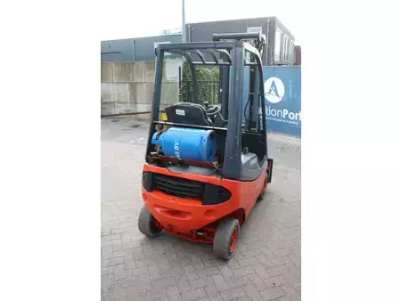 Gas gaffeltruck 2001  Linde H12T-03 (5)