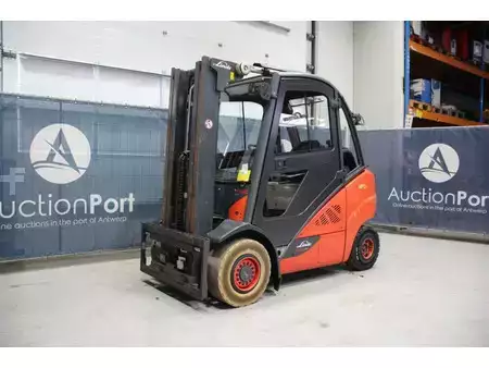 Carretilla elevadora GLP 2015  Linde H30t-02 (4)