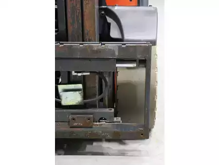 Carretilla elevadora GLP 2015  Linde H30t-02 (9)