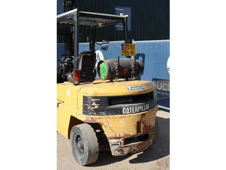 LPG Forklifts 2000  CAT Lift Trucks GP40K (14)