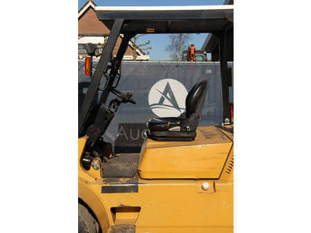 LPG Forklifts 2000  CAT Lift Trucks GP40K (17)