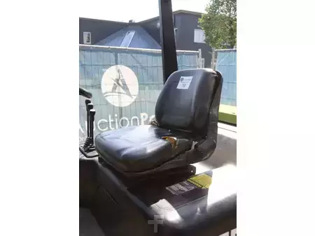 Chariots élévateurs GPL 2005  Clark CMP50SL (20)