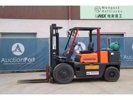 Diesel gaffeltruck - [div]  (1)