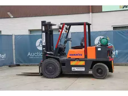 Diesel gaffeltruck - [div]  (3)