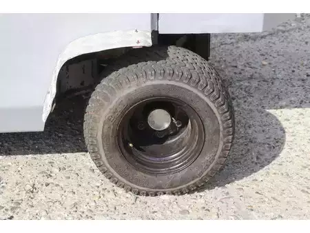 Dieselstapler 2005  Nissan FL01A15 (17)