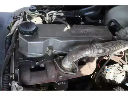 Dieselstapler 2005  Nissan FL01A15 (31)