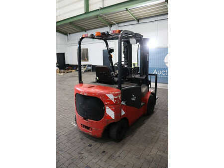 Carrelli elettrici 4 ruote 2007  HC (Hangcha) CPD25J-D1 (6)