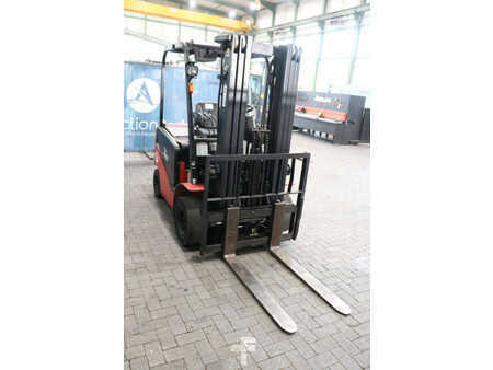 Carrelli elettrici 4 ruote 2007  HC (Hangcha) CPD25J-D1 (7)