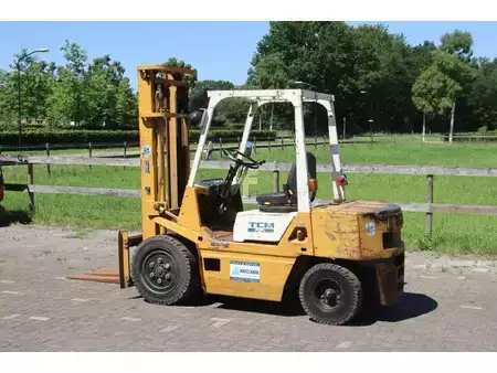 Diesel truck - TCM FG30N7 (3)