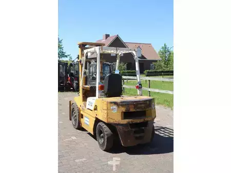 Diesel truck - TCM FG30N7 (4)